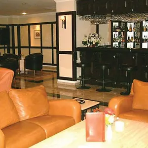 Ramada By Wyndham Taksim Otel